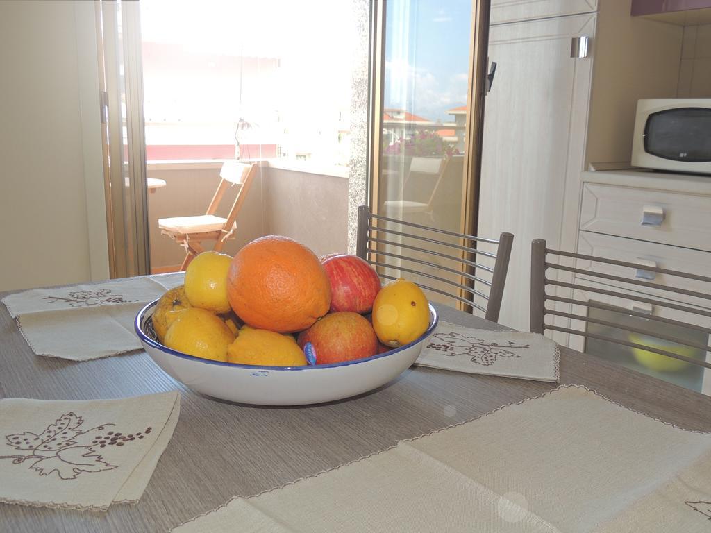 Apartment I Mastrazzi Рипосто Екстериор снимка