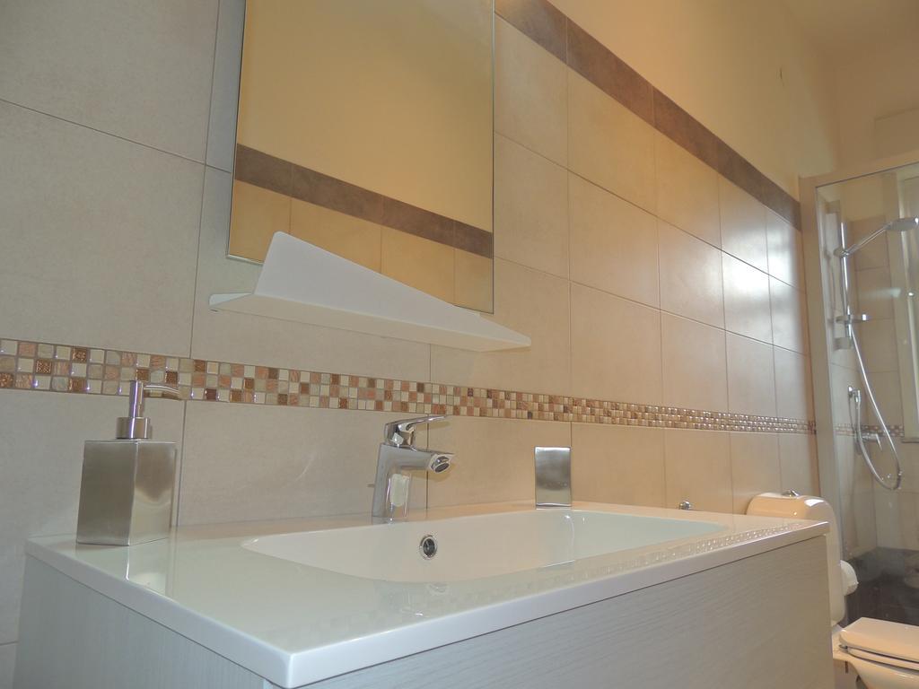 Apartment I Mastrazzi Рипосто Екстериор снимка