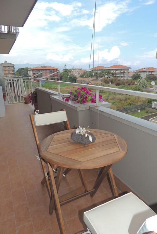 Apartment I Mastrazzi Рипосто Екстериор снимка